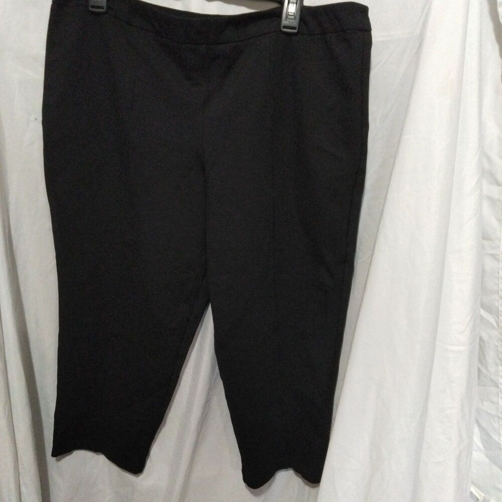 Joan Rivers Pull-On Crop Pant Black Size 16